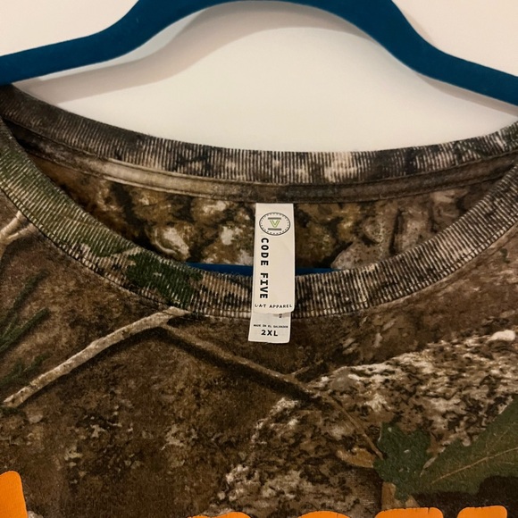 Corey Kent T-shirt - Picture 2 of 4